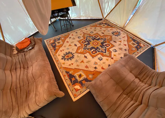 Bohemian Rhapsody Retreat Holiday home